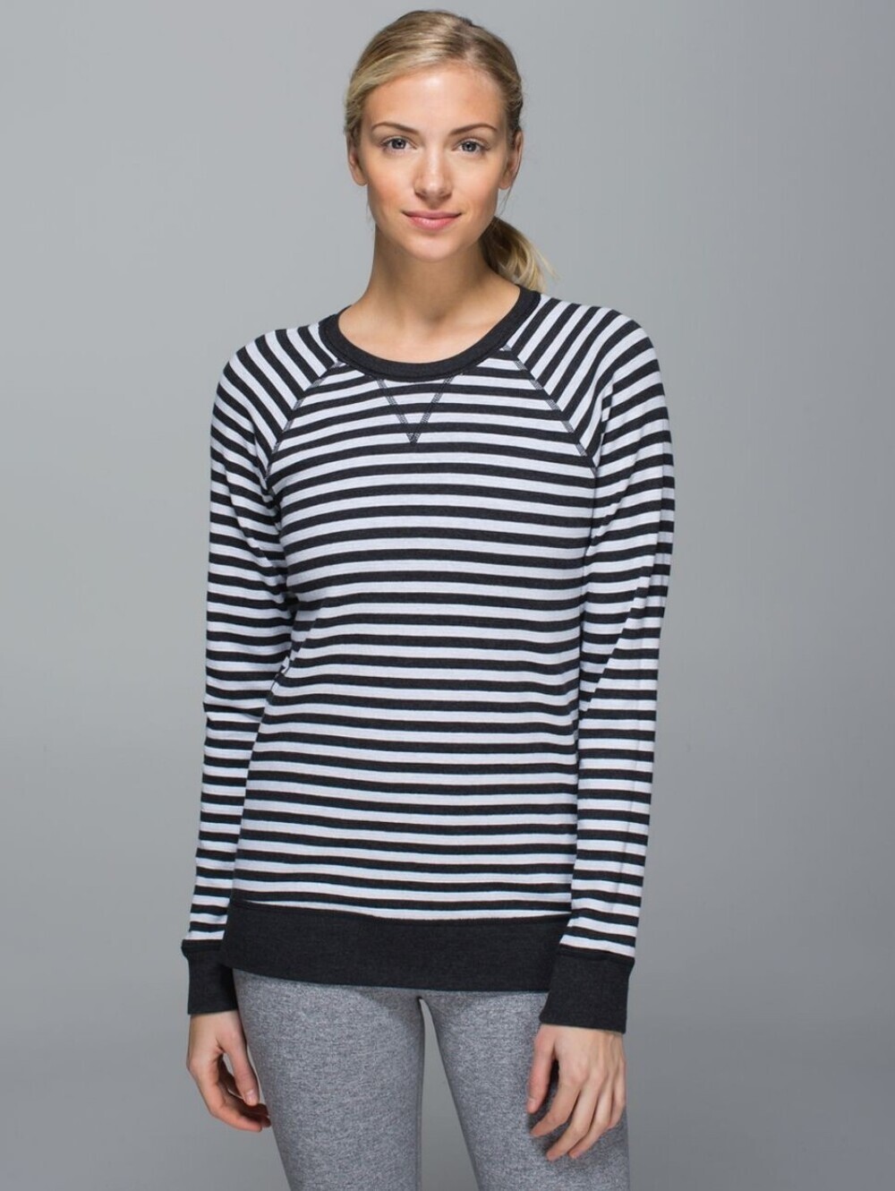 Lululemon Open Your Heart Long Sleeve II Size 4 ? Style Number: W3H55S Stripes